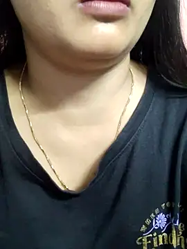 Wild-janvi webcam