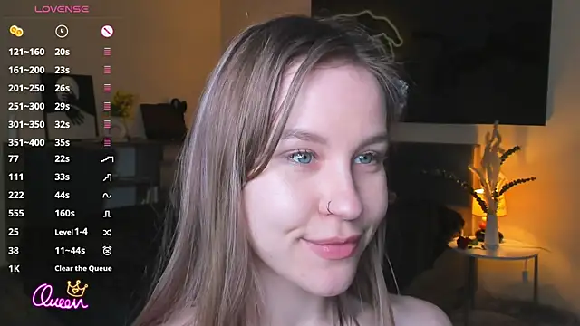 MaliaBourraine webcam