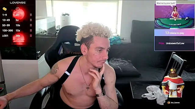 Rayzel_White webcam