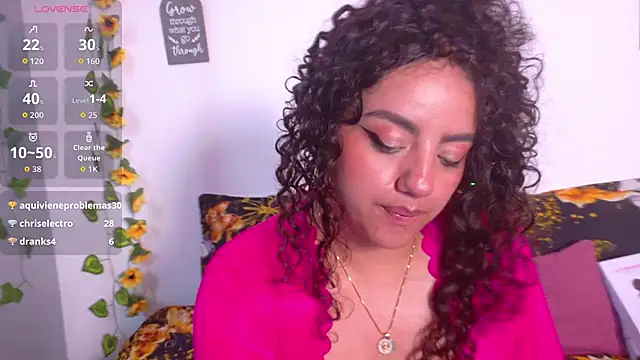 emiily_curly webcam