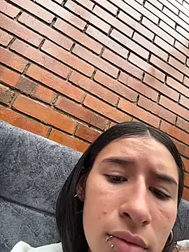 LilyRossi_ webcam