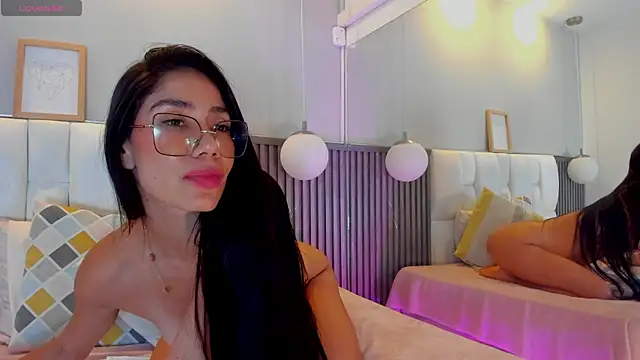 giana_gill webcam