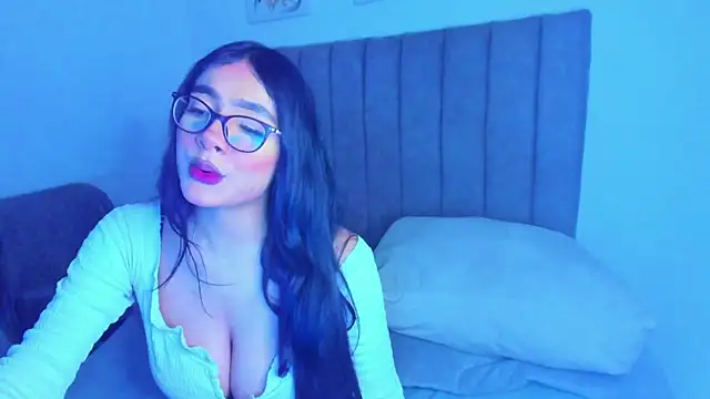 britanny_jones1 - Britanny_jones1's free webcam - UK Sex Cams