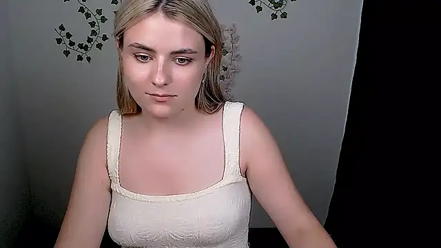 _shy_sabrina__ webcam