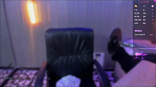 brunette_zoe webcam