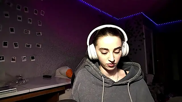 NightFoxxx webcam