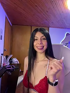 Majo_jones webcam