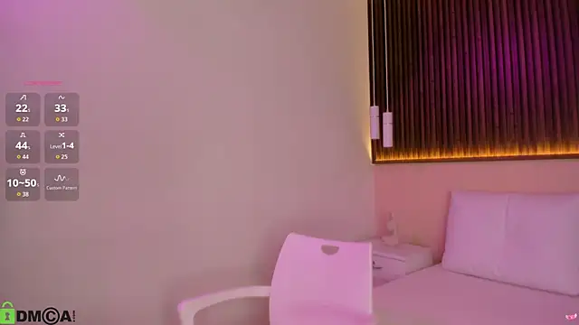 rebecaa_grey webcam