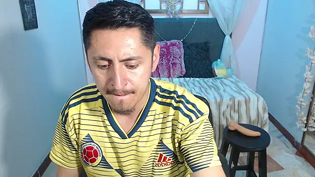 Alexx_levi webcam