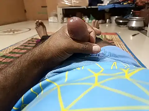 bkstar14 (M young) - Smoke🚬cum short