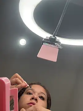Aaliyah_Melej webcam