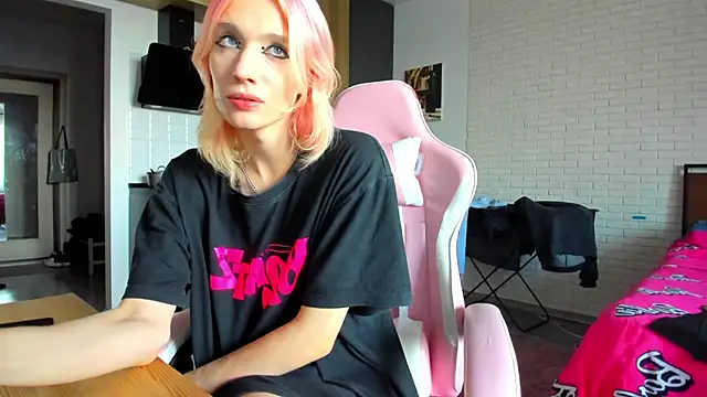 Celi - Trans webcam sex chat