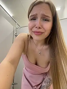Liza_risky webcam