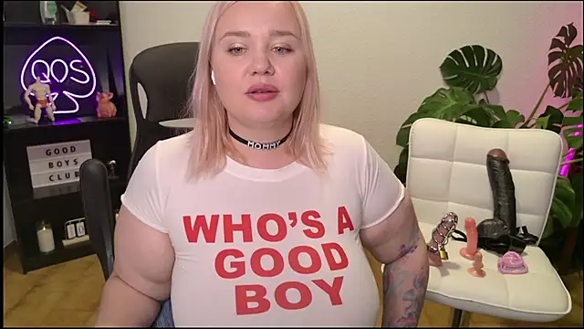 MargotGrey webcam