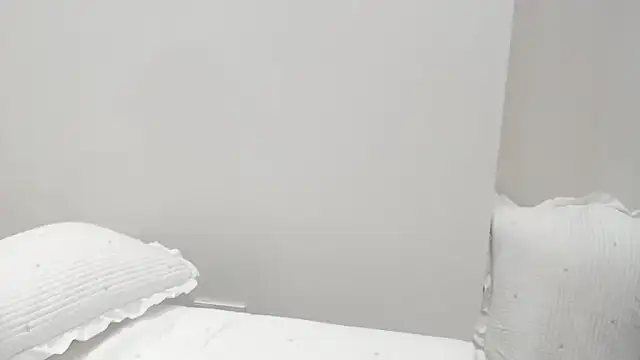 KimiKartman webcam