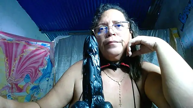 alina_maturehot webcam