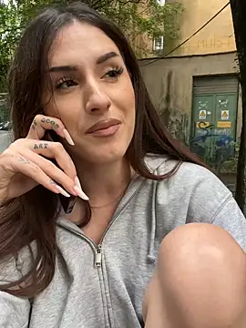 AriaAdda