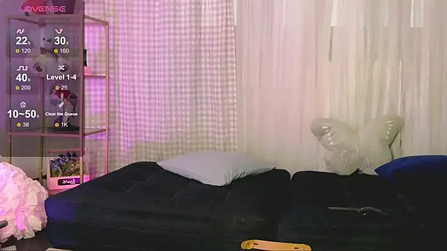 SarahRaynex webcam
