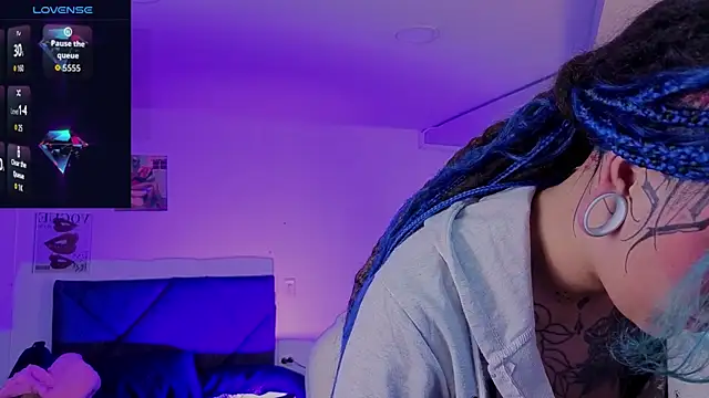_sharlotte777 webcam