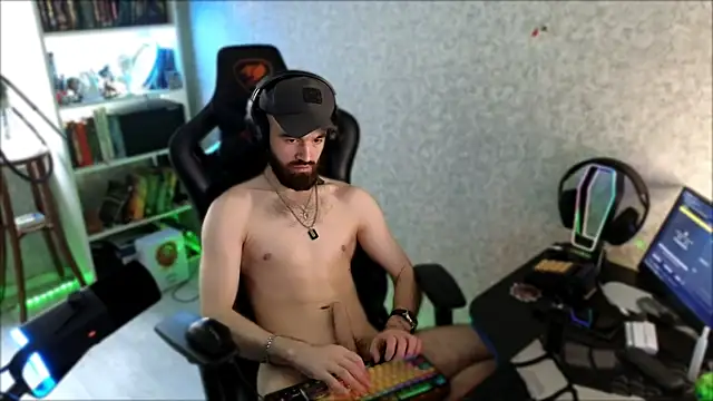 _Serious_Man webcam
