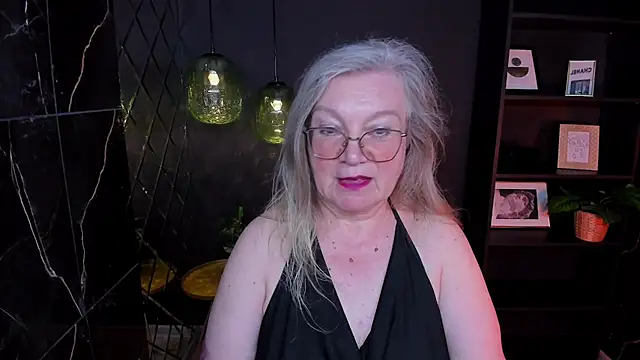 NataliMellow webcam