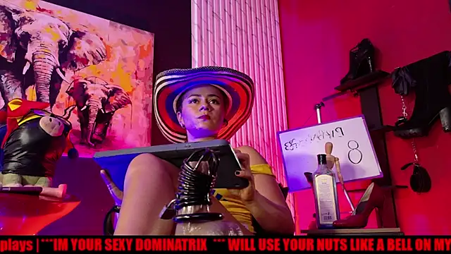MistressSlut1 webcam