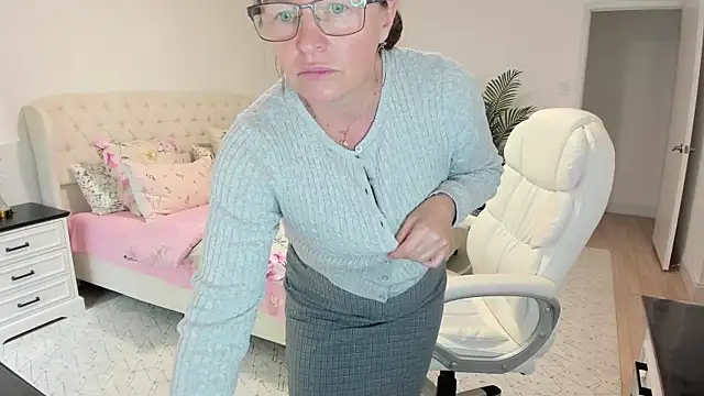 Vika73 webcam