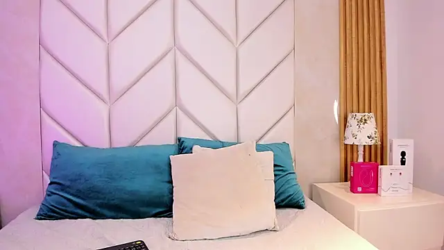 Samanta_Rave webcam