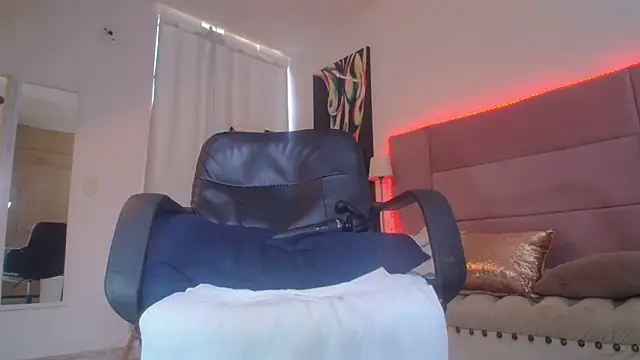 lizzy_squirt webcam