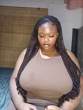 AaliyahBlackXO webcam