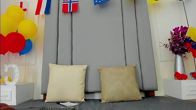 CannelaSmith webcam