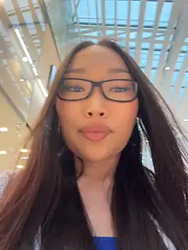 trytomakememoam webcam