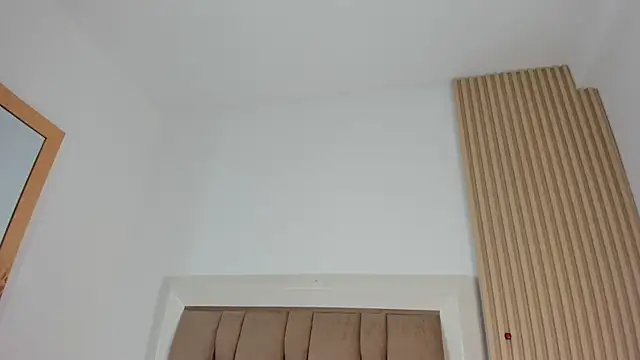 luna_bellucci - Luna_bellucci's free webcam - UK Sex Cams