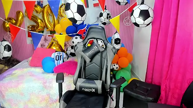 Mindy_19 webcam