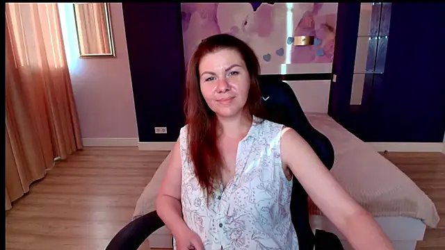 LunaKissesx webcam