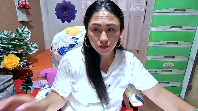 Filipina_Desire webcam