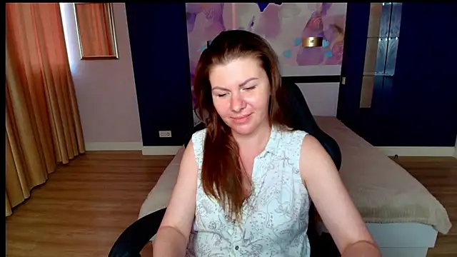 LunaKissesx webcam