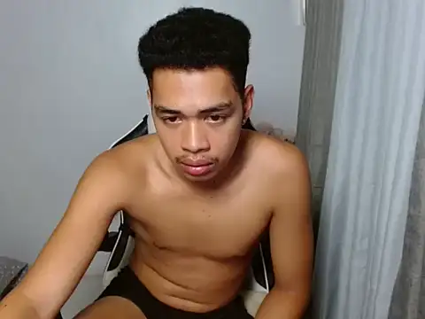 curlyasian_njxx live sex cam