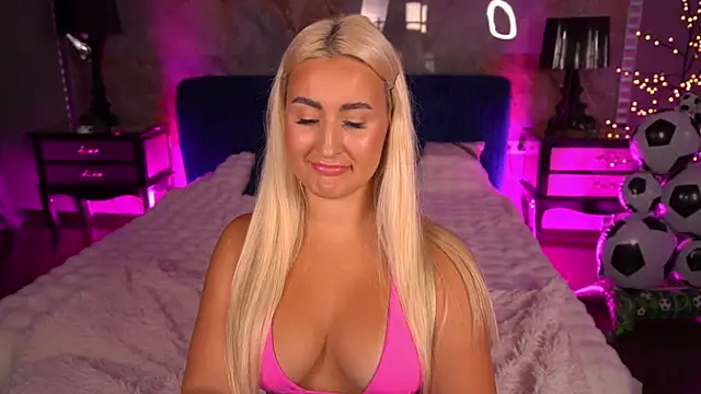 LiaBrazzerr