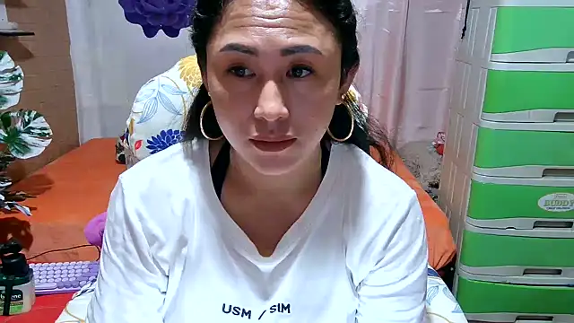 Filipina_Desire webcam