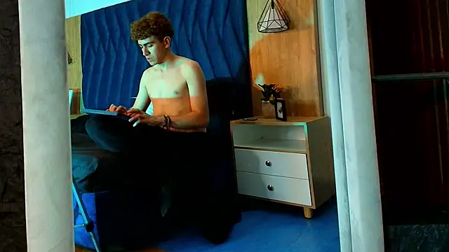 Tyler_Mcrey webcam