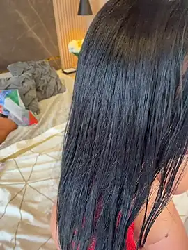 emily-Hornyy webcam