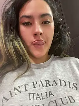 sophia_pink17 webcam