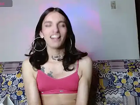 scarlett_crastrawberry - Scarlett_crastrawberry's free webcam - UK Sex Cams