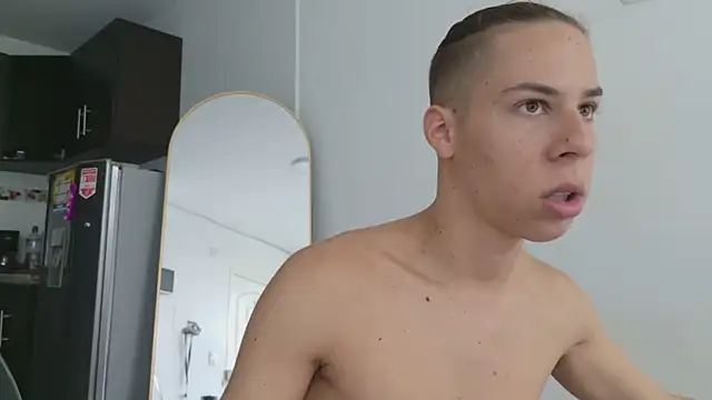 Wias - Male webcam sex chat