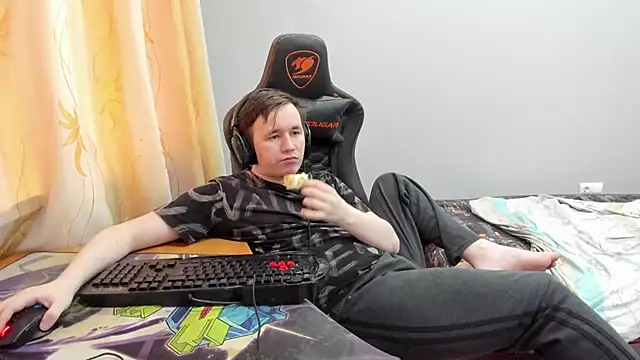 iliaskrislove webcam