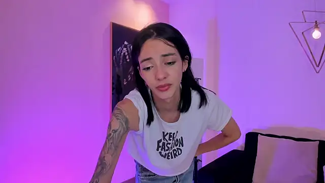 HannahJamesX live cam on StripChat