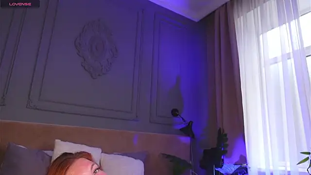 Liv_Fay webcam