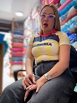VIOLETA-25_ webcam