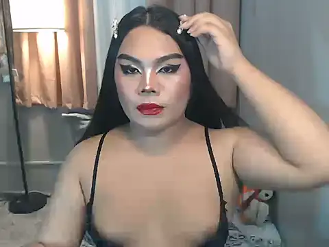 TSbrianaHugeCock webcam